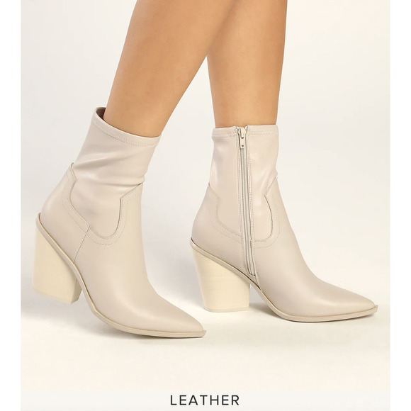 NEW $140 Steve Madden White Ivory Bone Leather Ankle Booties - Picture 10 of 10